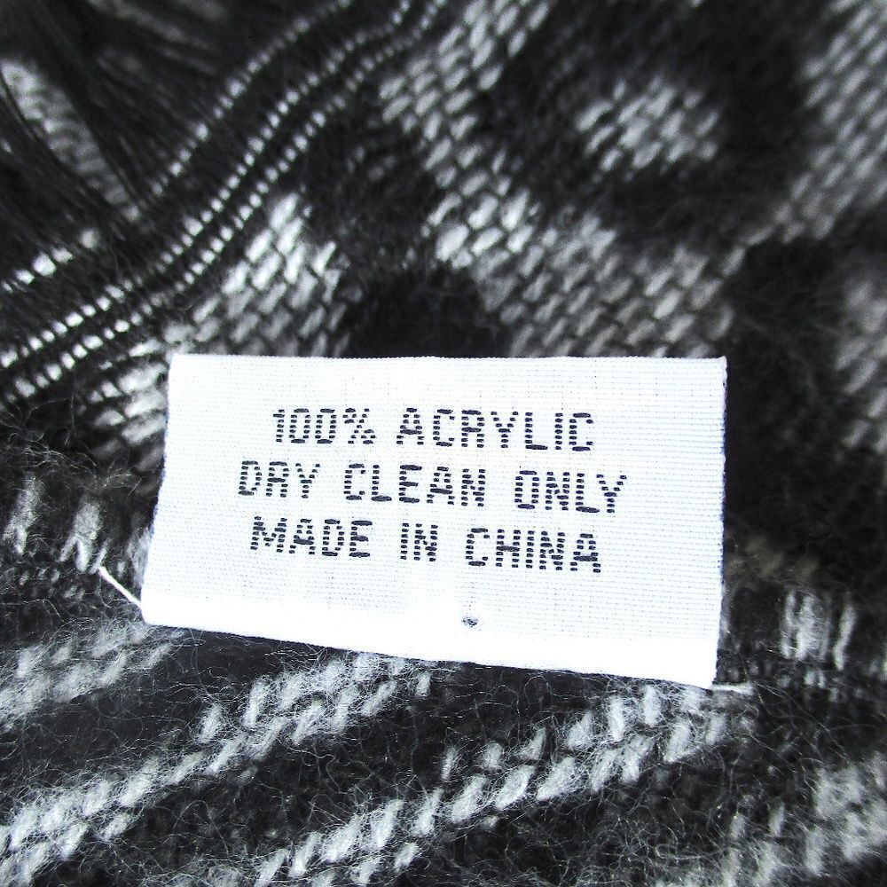 Lulla Collection by Bindya Reversible Scarf - Picture 7 of 7